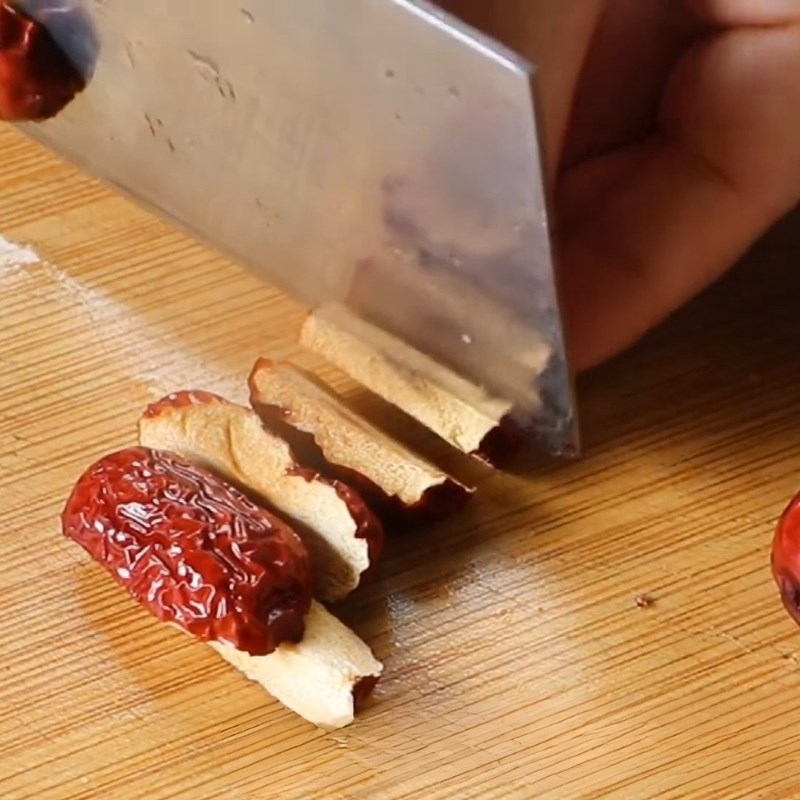 Bước 1 Sơ chế nguyên liệu Cháo hạt kê táo đỏ