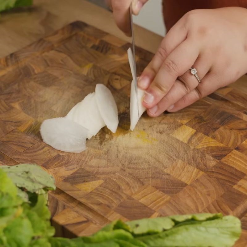 Bước 1 Sơ chế nguyên liệu Muối dưa củ cải