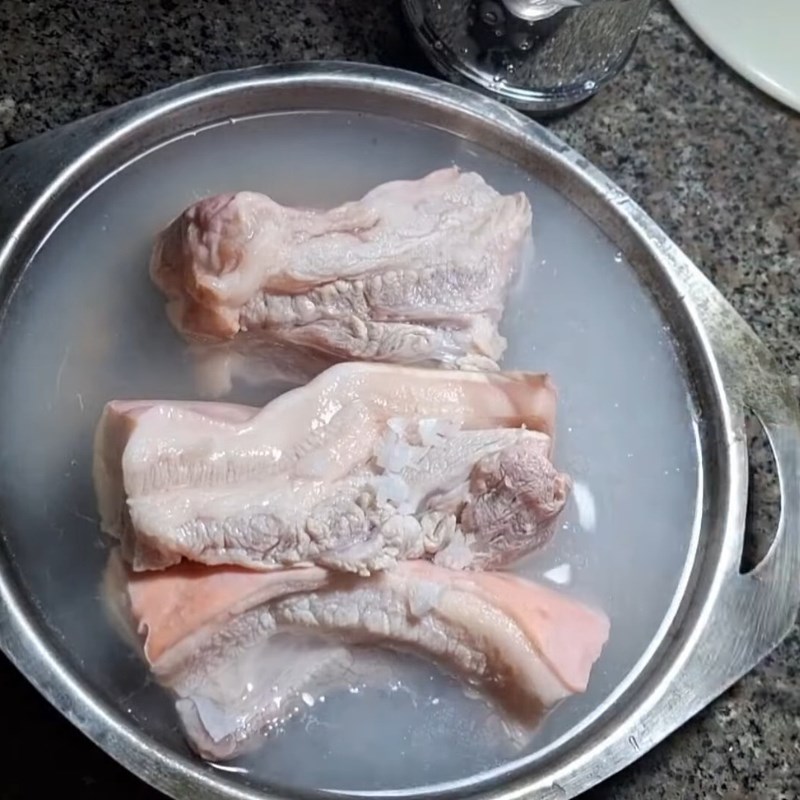 Bước 1 Sơ chế nguyên liệu Thịt thưng