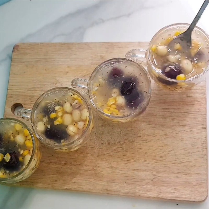 Bước 4 Thành phẩm Chè hạt sen thập cẩm