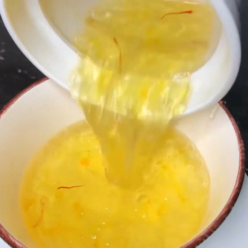 Bước 5 Thành phẩm Yến chưng saffron