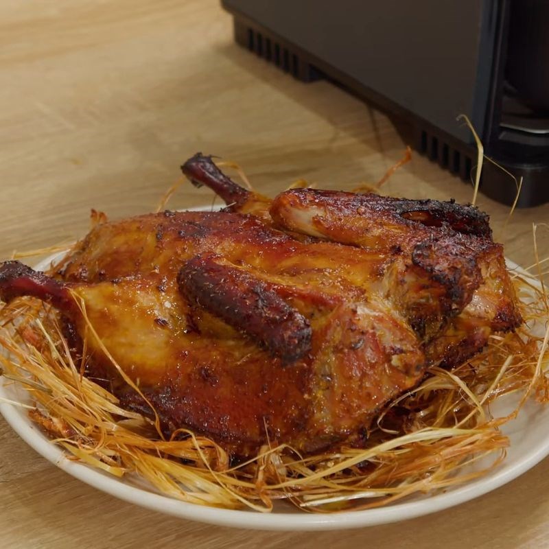 Bước 6 Thành phẩm Vịt nướng riềng sả bằng nồi chiên không dầu