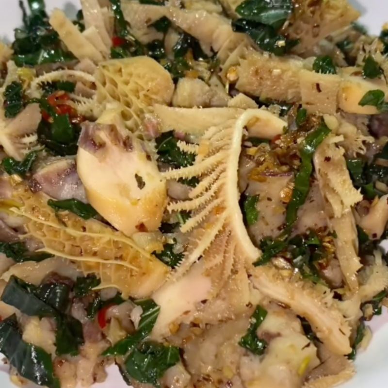 Bước 3 Thành phẩm Lòng bò xào lá lốt