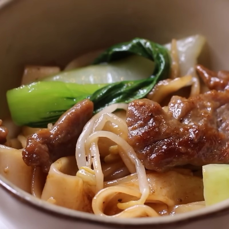 Bước 6 Thành phẩm Hủ tiếu xào bò