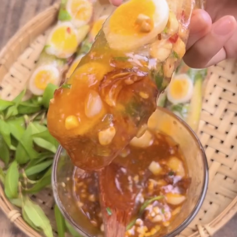 Bước 5 Thành phẩm Bánh tráng cuốn trứng lòng đào