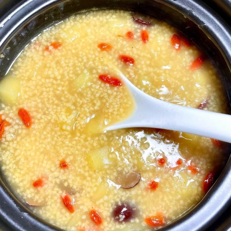 Bước 3 Thành phẩm Cháo hạt kê táo đỏ