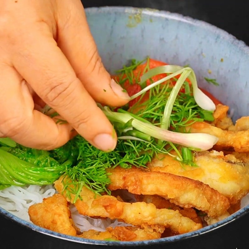 Bước 6 Thành phẩm Bún cá dọc mùng