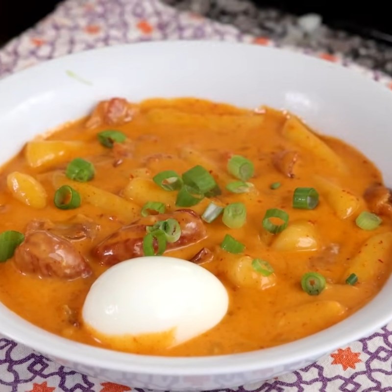 Bước 4 Thành phẩm Tokbokki rose