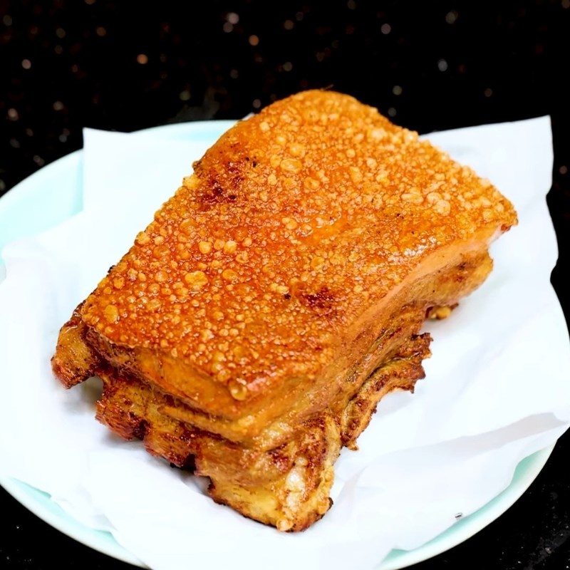 Bước 5 Chiên thịt quay giòn bì bằng chảo Thịt quay giòn bì bằng chảo