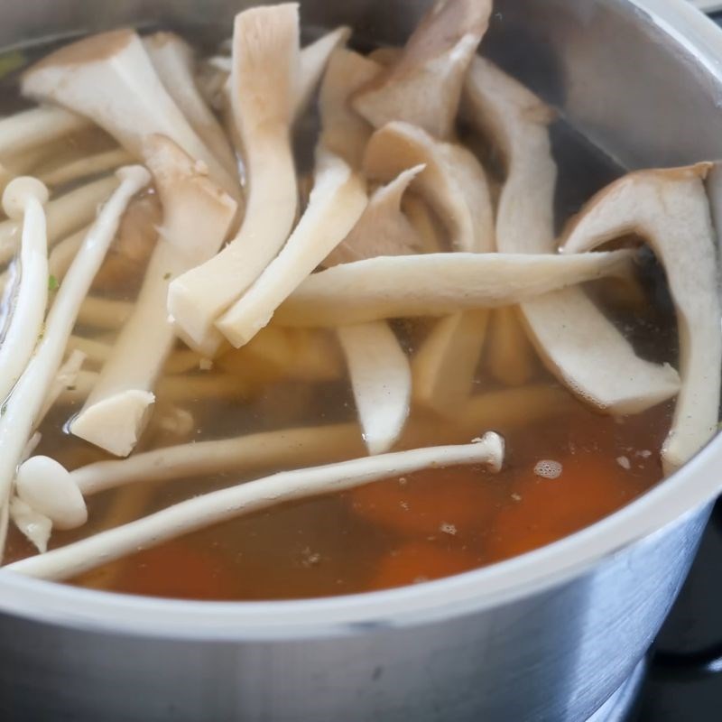 Bước 4 Trình bày Lẩu nấm thập cẩm