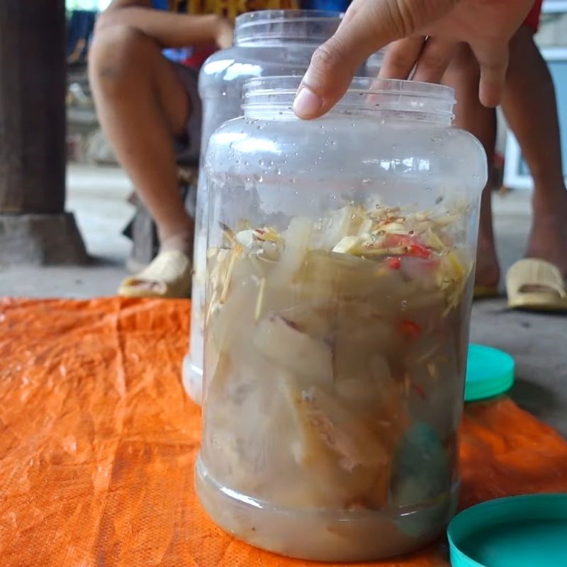 Bước 5 Ủ và bảo quản da trâu muối chua Da trâu muối chua