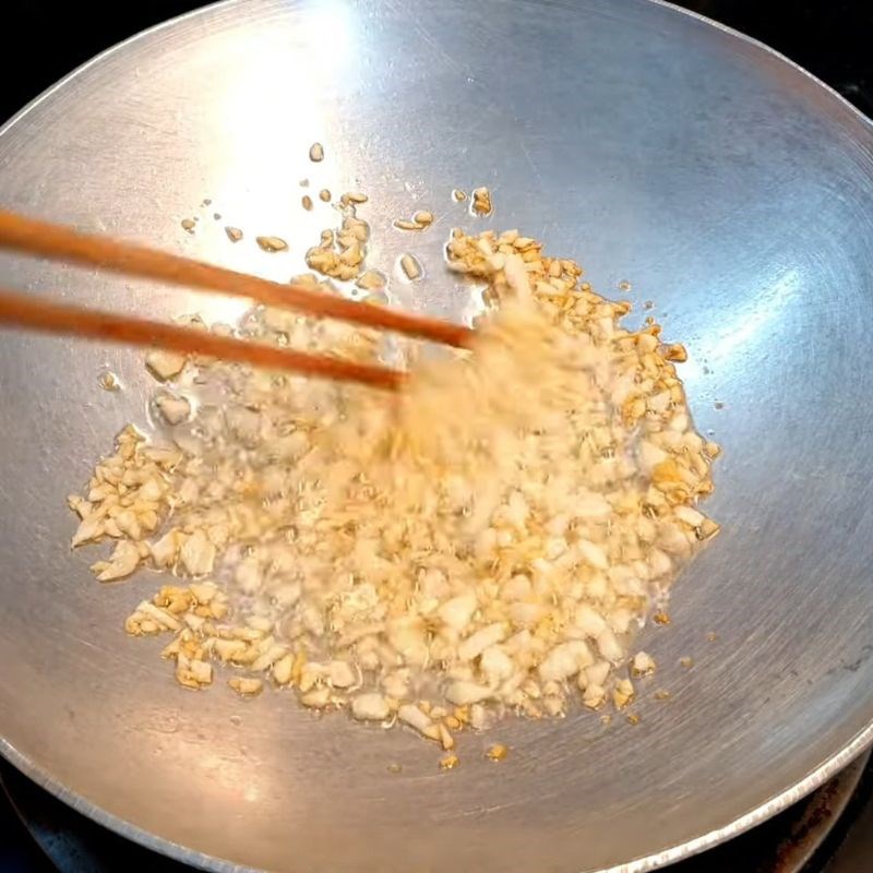 Bước 3 Ướp cá cam thấm vị để món hấp ngon hơn Cá cam hấp