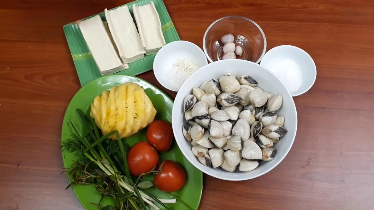 Nguyên liệu món ăn cách nấu canh ngao với cà chua