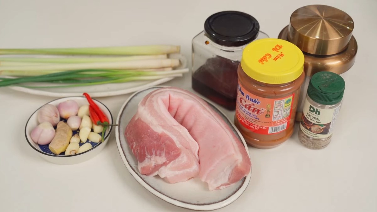 Nguyên liệu món ăn cách làm thịt kho ruốc sả