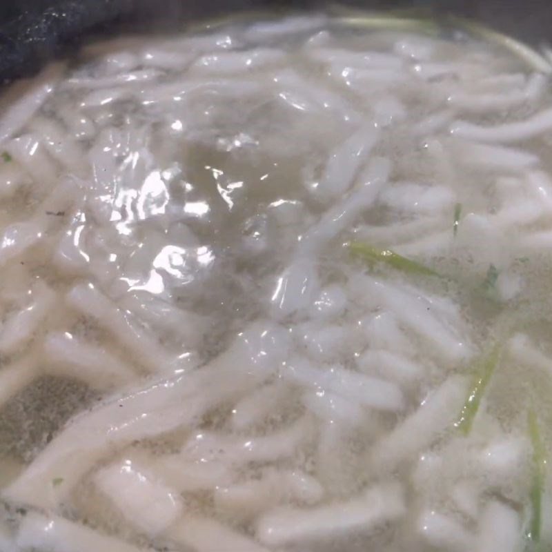 Bước 4 Hoàn thành nồi bánh canh cá lóc rau đắng Bánh canh cá lóc rau đắng
