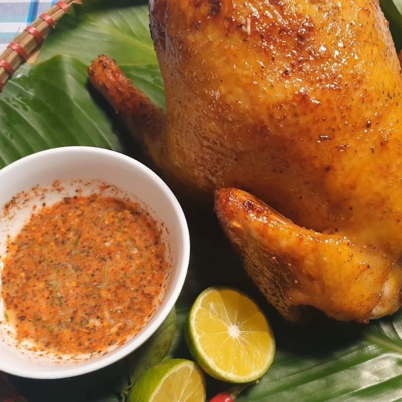 Bước 6 Thành phẩm Nướng gà nguyên con bằng nồi chiên không dầu