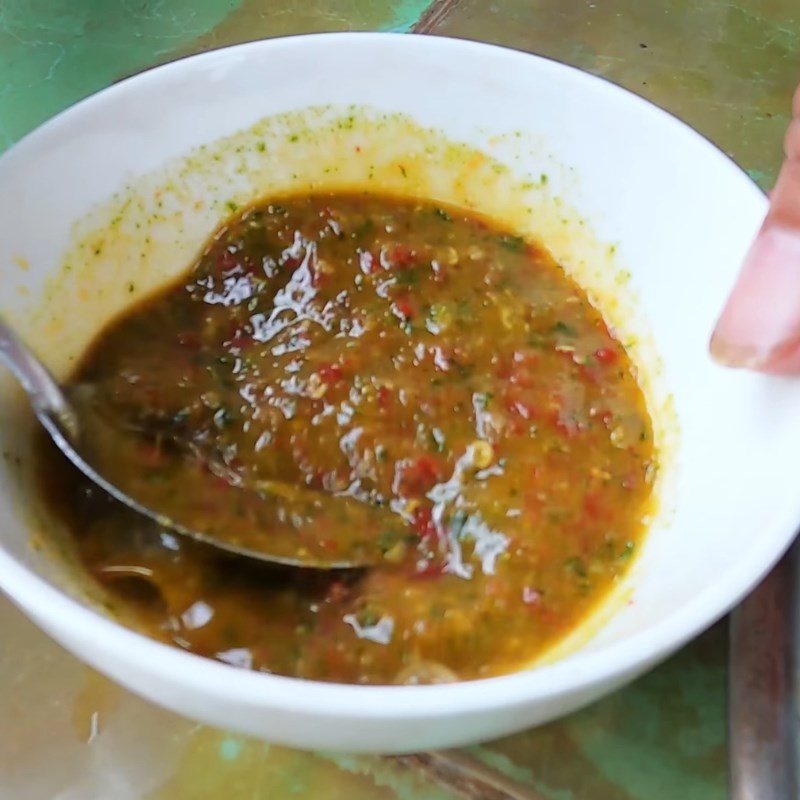 Bước 2 Thành phẩm Sốt chấm gà luộc muối ớt lá chanh