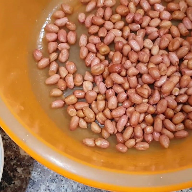 Bước 2 Áo bột đậu phộng da cá Đậu phộng da cá cốt dừa