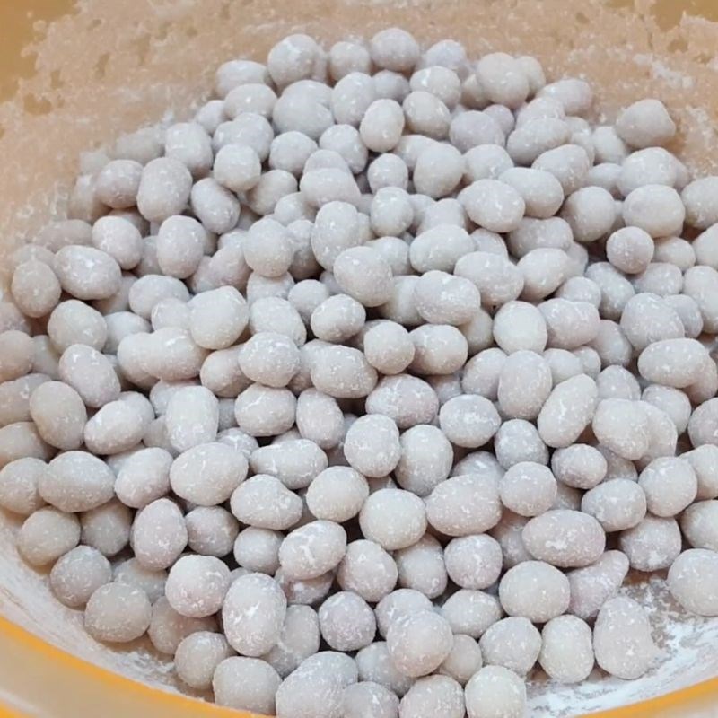 Bước 2 Áo bột đậu phộng da cá Đậu phộng da cá cốt dừa