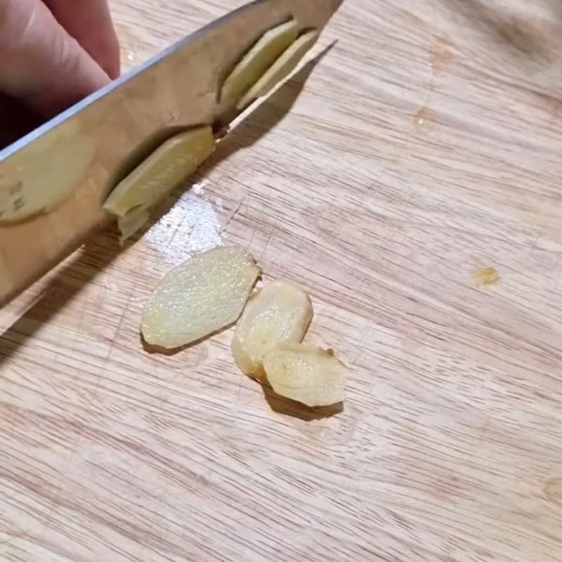 Bước 2 Chuẩn bị các nguyên liệu khác Cật heo hấp cách thủy