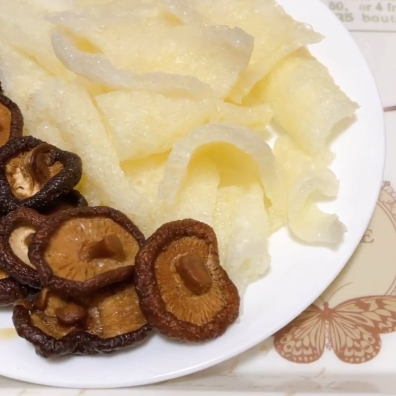 Bước 2 Chuẩn bị các topping ăn kèm Mì vằn thắn