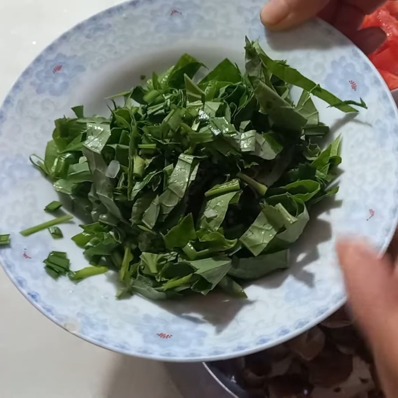 Bước 2 Chuẩn bị rau củ Canh cua đồng