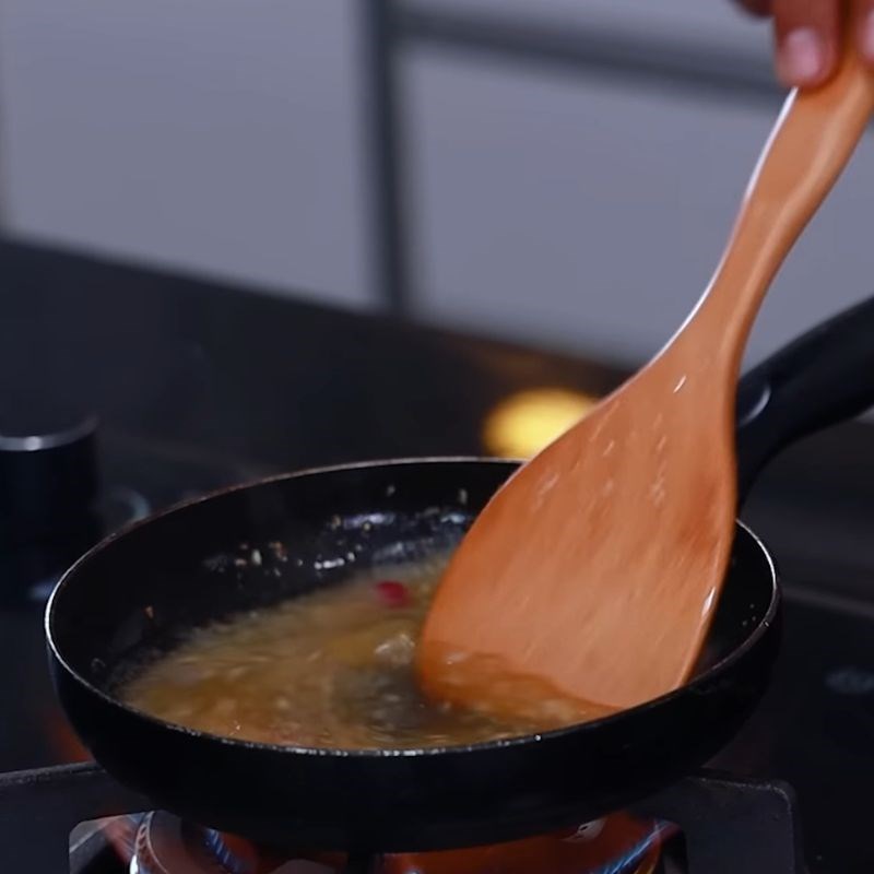 Bước 2 Chuẩn bị sốt ướp gà nướng than đậm đà Gà nướng muối ớt bằng than