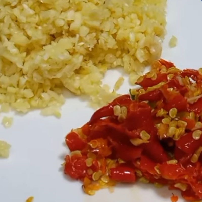 Bước 3 Chuẩn bị tỏi ớt cho mắm dưa gang Mắm dưa gang