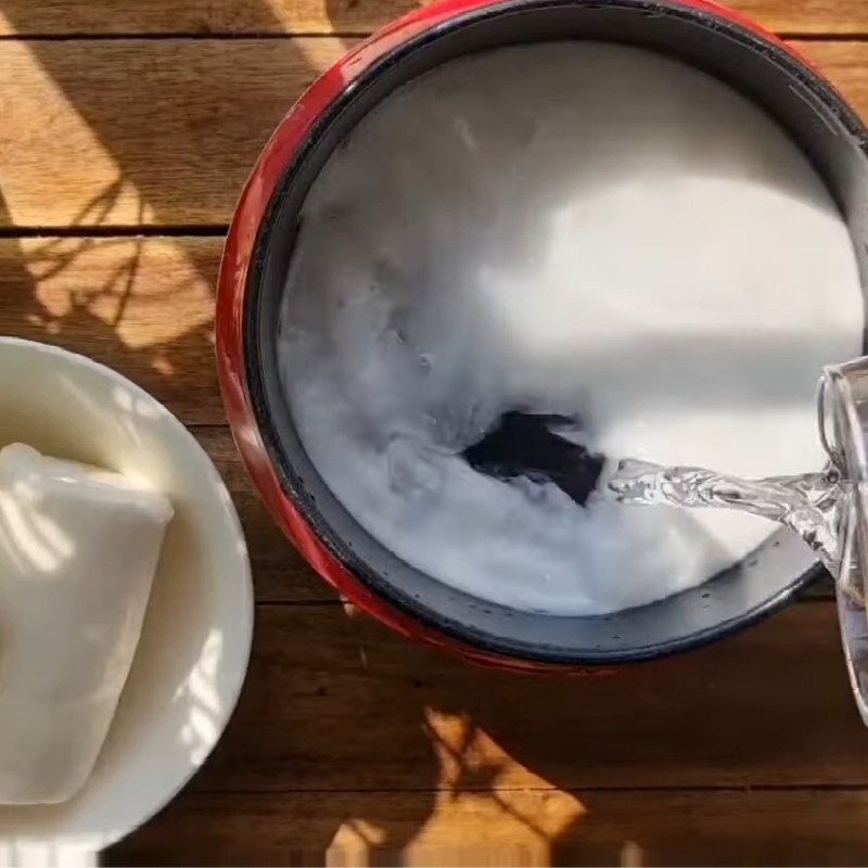 Bước 3 Hấp sắn cốt dừa lần 1 Sắn hấp cốt dừa lá nếp