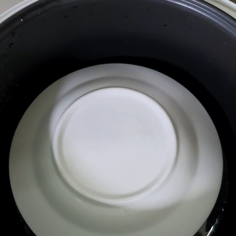 Bước 3 Hấp trứng chưng thịt băm bằng nồi cơm điện Trứng chưng thịt băm