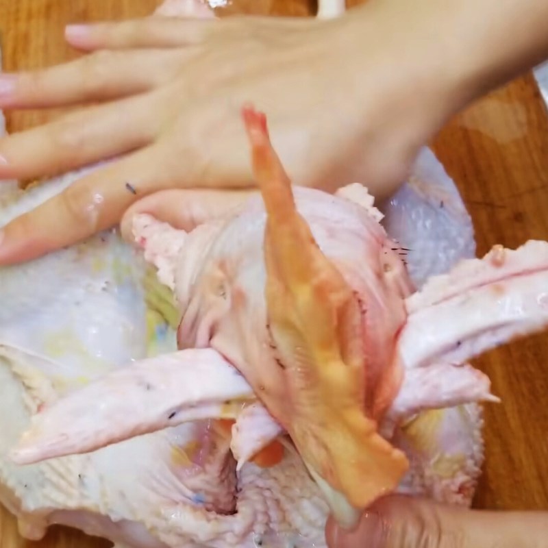 Bước 2 Hướng dẫn chéo cánh gà kiểu gà chầu Chéo cánh gà cúng