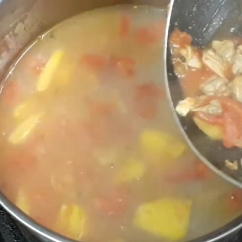 Bước 3 Nấu canh Canh ngao cà chua