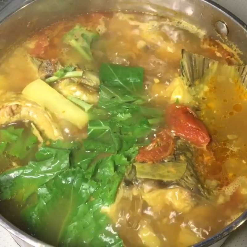 Bước 3 Nấu canh cá Cá nấu su hào