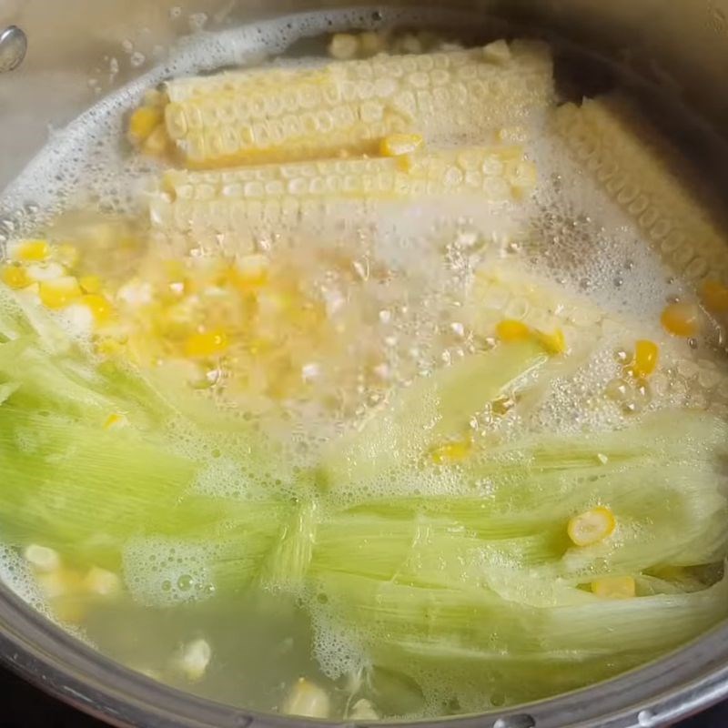 Bước 6 Nấu chè bắp (chè ngô ngọt) Chè thập cẩm miền Bắc