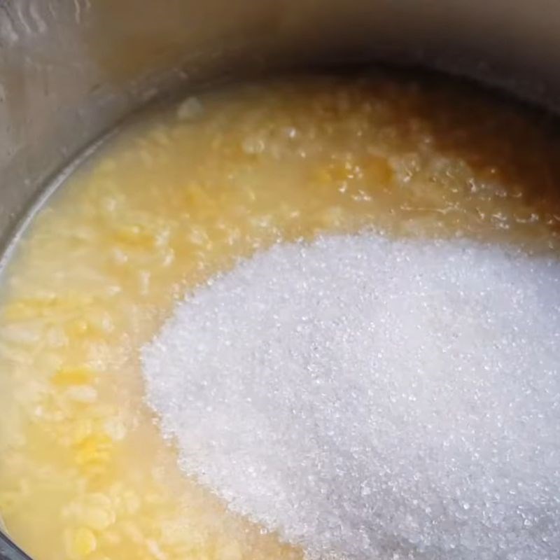 Bước 4 Nấu chè đỗ xanh đánh Chè thập cẩm miền Bắc