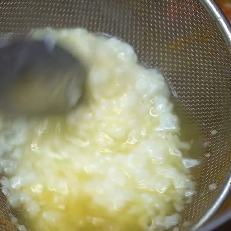 Bước 4 Nấu nước dùng riêu cá chép Cá chép nấu mẻ