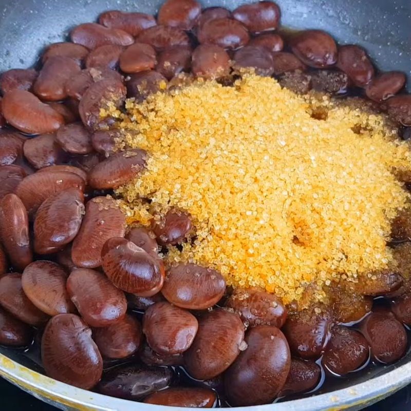 Bước 2 Ngấm đường cho đỗ Chè thập cẩm miền Bắc