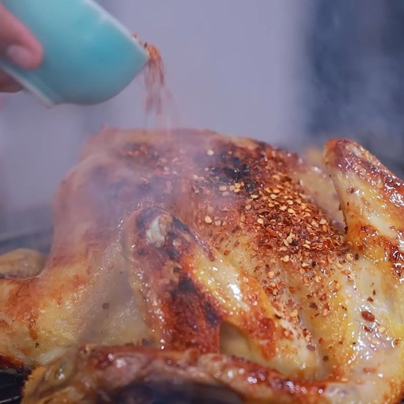 Bước 4 Nướng gà muối ớt bằng than Gà nướng muối ớt bằng than