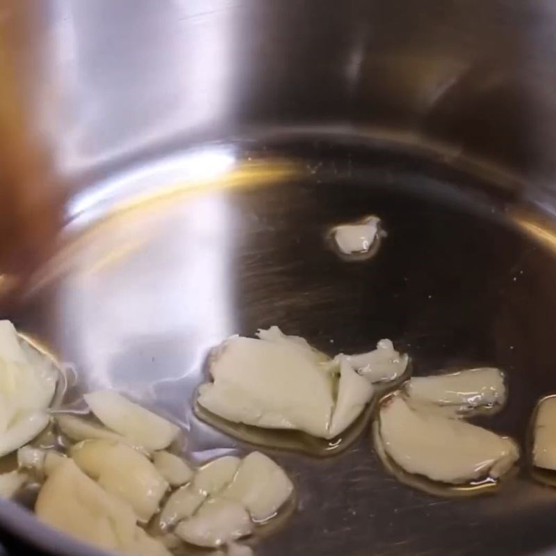 Bước 3 Pha chế nước sốt phở trộn chua ngọt Phở gà trộn xì dầu