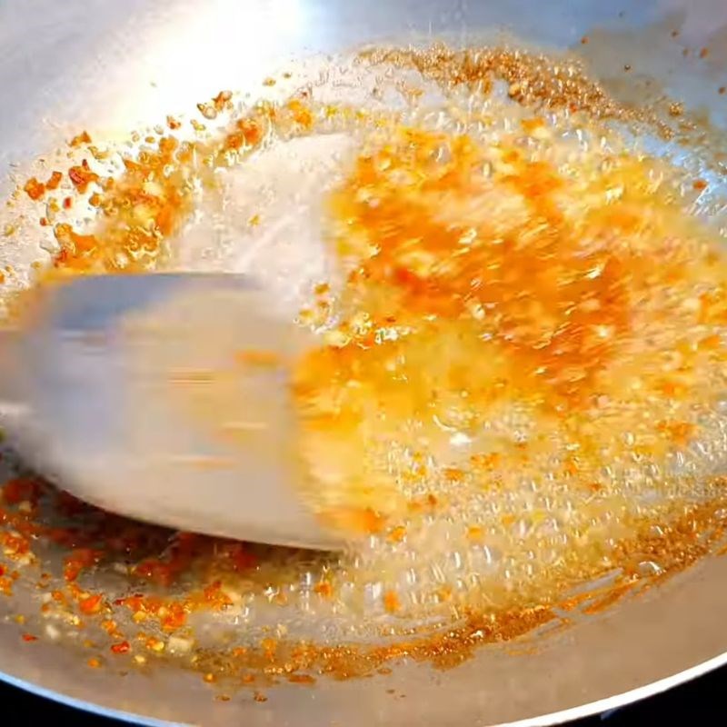 Bước 3 Pha chế sốt rang muối ớt đậm đà Sò huyết rang muối ớt