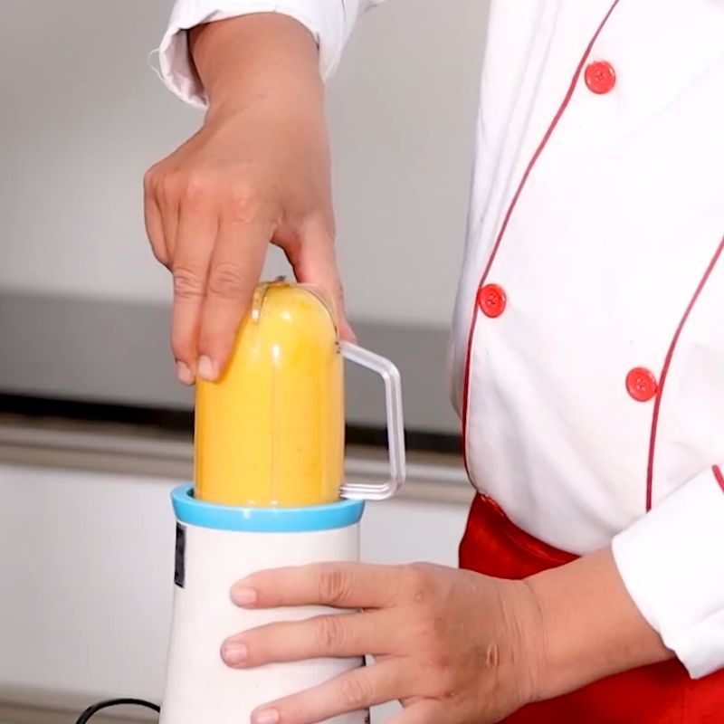 Bước 4 Pha chế sốt trứng muối béo ngậy Tôm chiên trứng muối