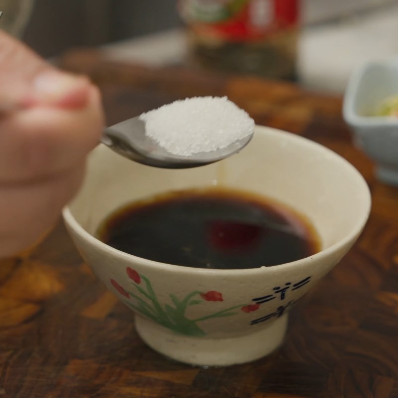 Bước 3 Pha nước chấm xì dầu đặc biệt Cá song hấp xì dầu