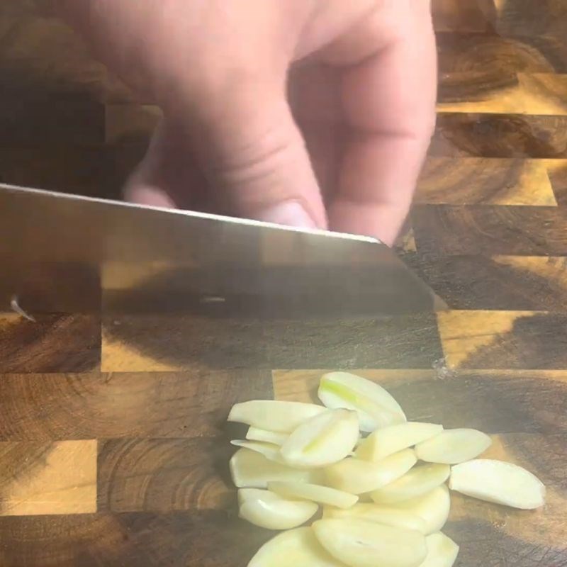 Bước 4 Pha và đun nước ngâm bắp bò Bắp bò ngâm mắm tiêu xanh