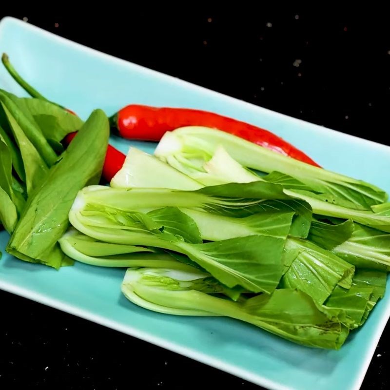 Bước 4 Sơ chế cải thìa ăn kèm Chân giò hầm quảng đông