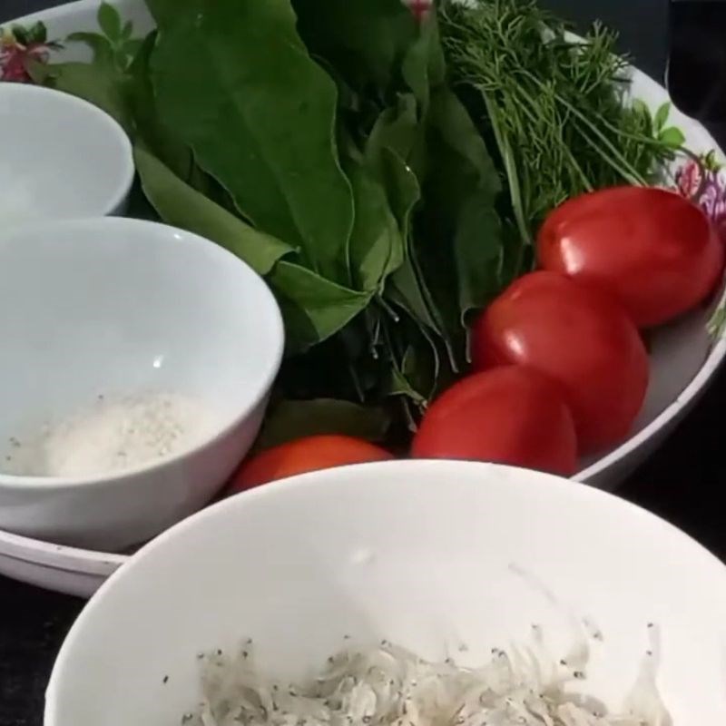 Bước 1 Sơ chế nguyên liệu Canh lá lằng