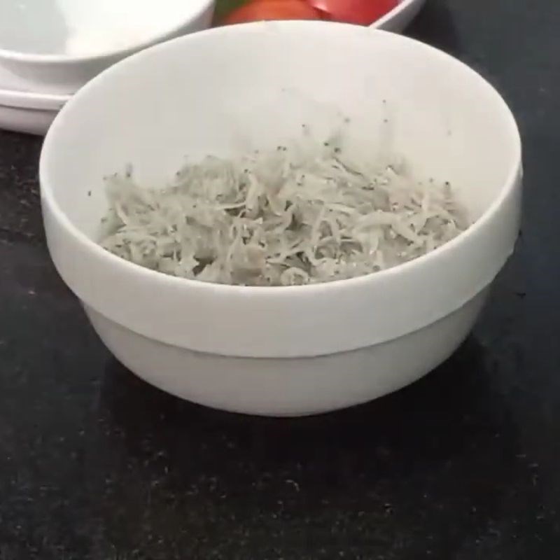 Bước 1 Sơ chế nguyên liệu Canh lá lằng