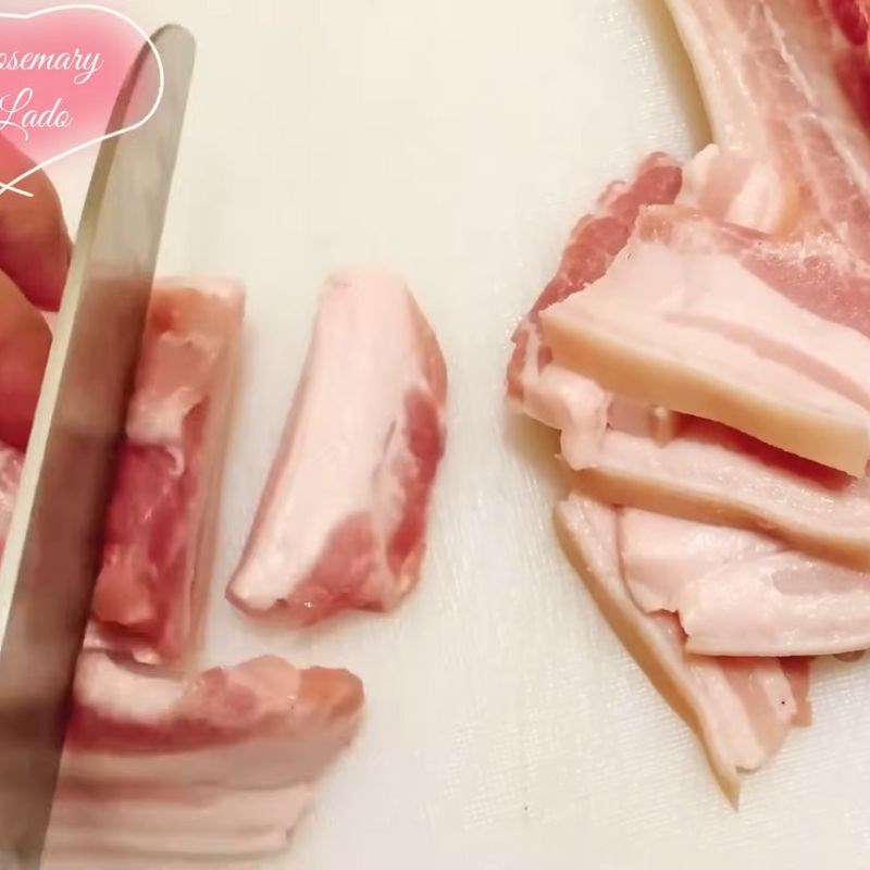 Bước 1 Sơ chế nguyên liệu Ướp thịt nướng miền bắc