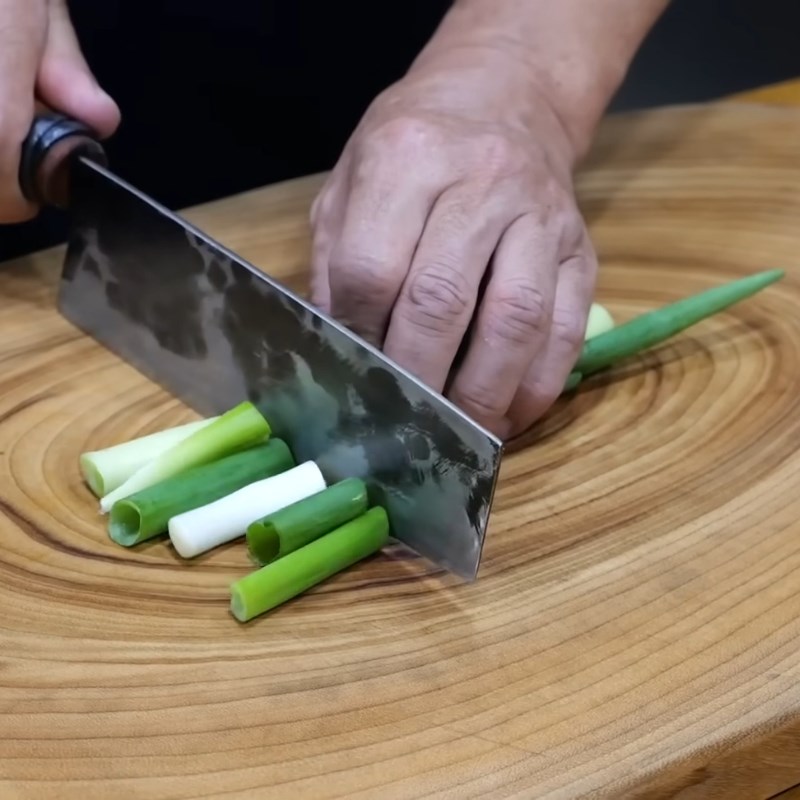 Bước 3 Sơ chế rau củ và chả cá Hàn Quốc Sốt tokbokki chuẩn Hàn Quốc