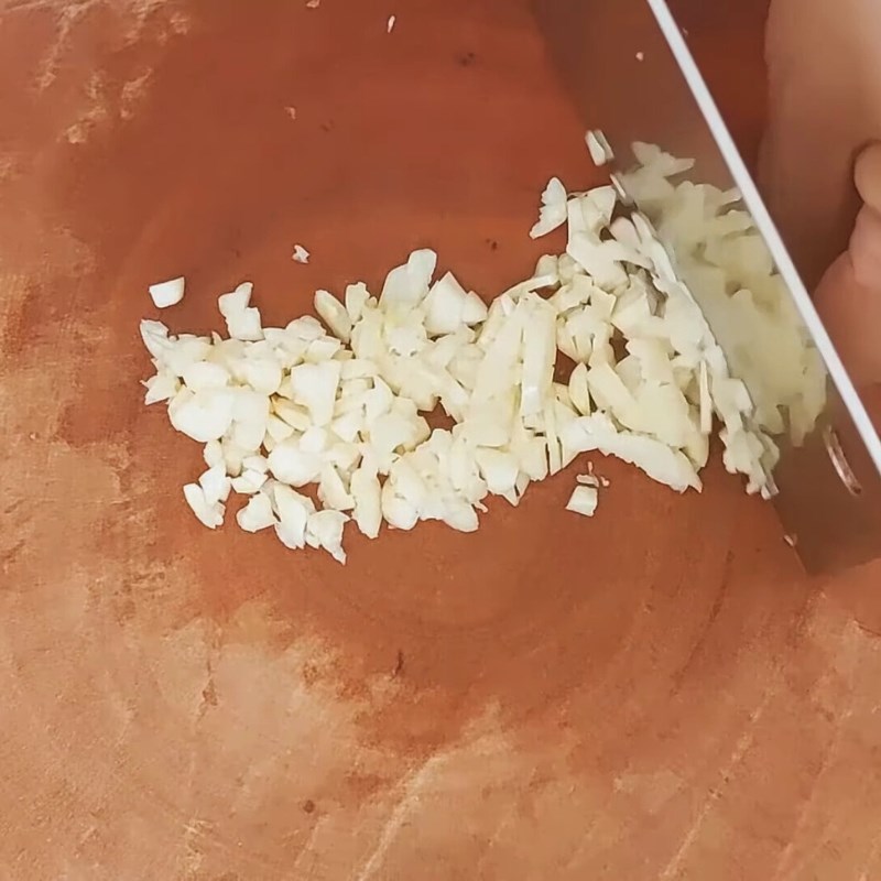 Bước 1 Sơ chế sườn non và các nguyên liệu Nước sốt sườn xào chua ngọt