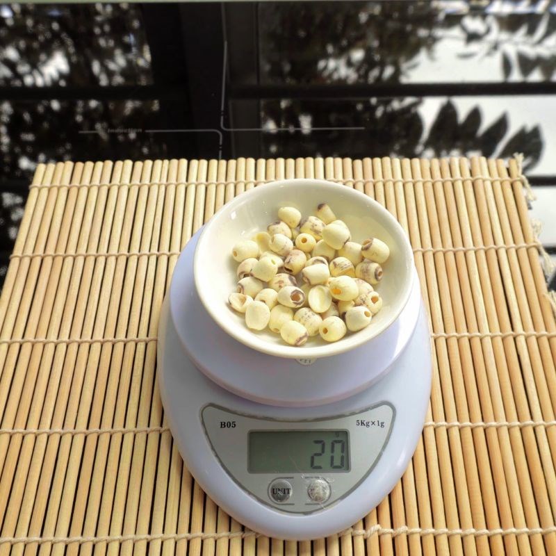 Bước 1 Sơ chế và chuẩn bị nguyên liệu làm sữa khoai lang Sữa khoai lang bằng máy làm sữa hạt